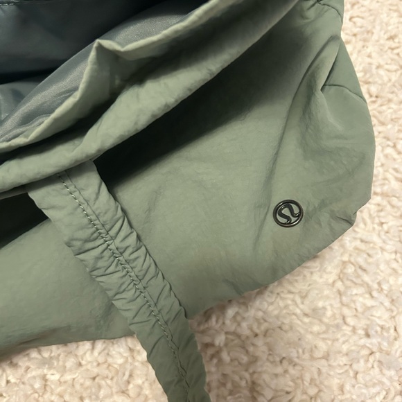 Lululemon Tote Bag - Picture 4 of 7